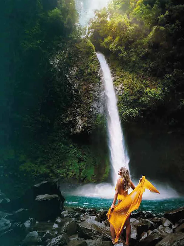 La Fortuna Waterfall Visit — Self-Guided