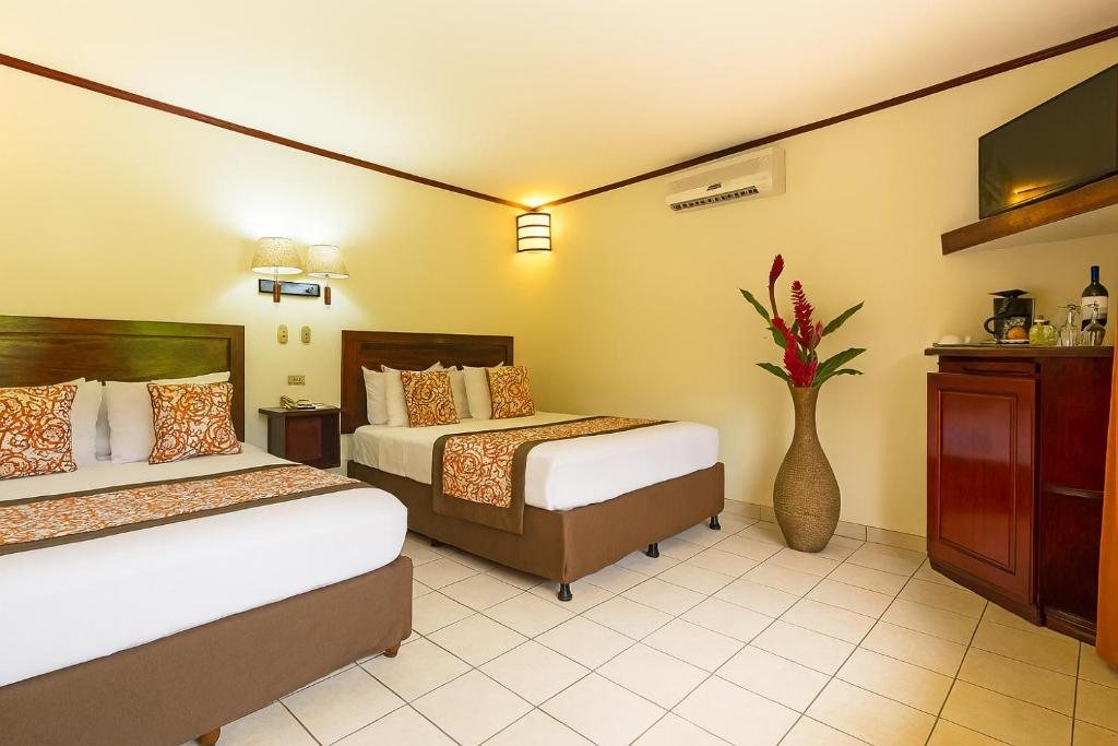 Arenal Volcano Inn — Standard Double Room with Garden View