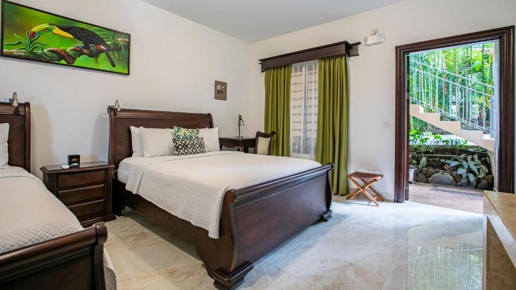 Paradise Hot Springs - Thermal Water & Volcano Views — Deluxe Room with 2 Queen Beds