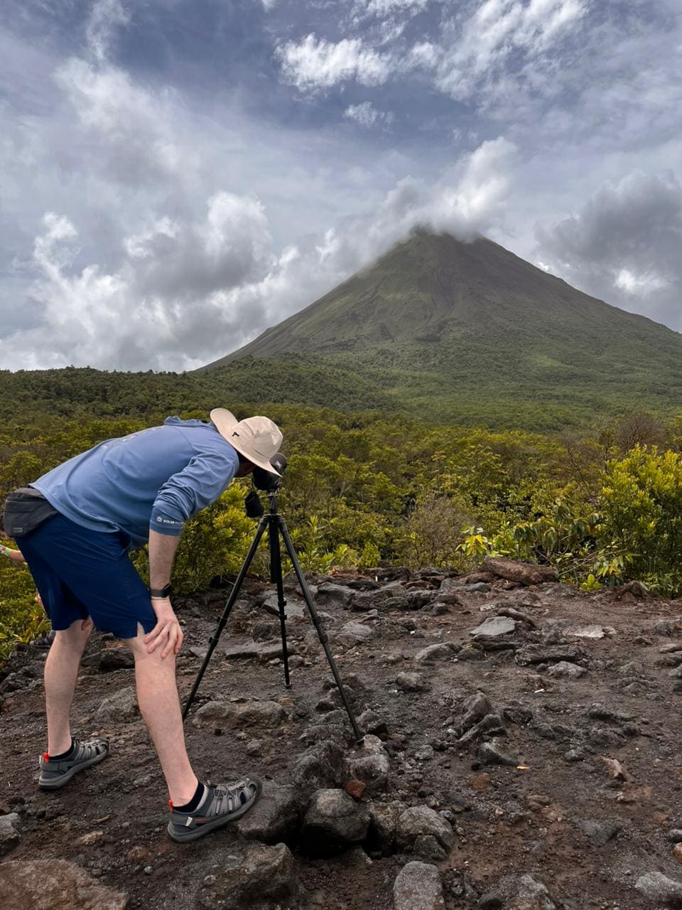 Arenal 1968 trailhead sign at the entrance to the lava field